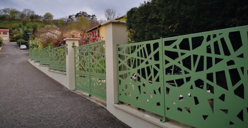 Pourquoi opter pour des clôtures décoratives ? - Asymetrix YHF